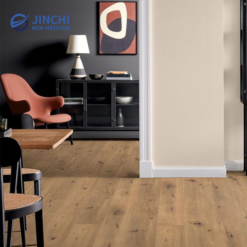 Паркетная доска из натурального дуба в деревенском стиле