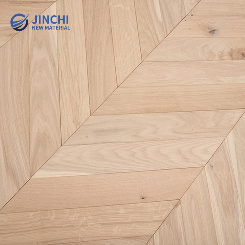 Противоскользящее взаимоблокирующееся напольное покрытие SPC Chevron