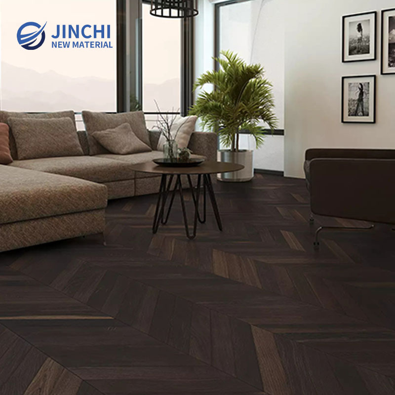 Pavimenti in legno massello Chevron rovere affumicato