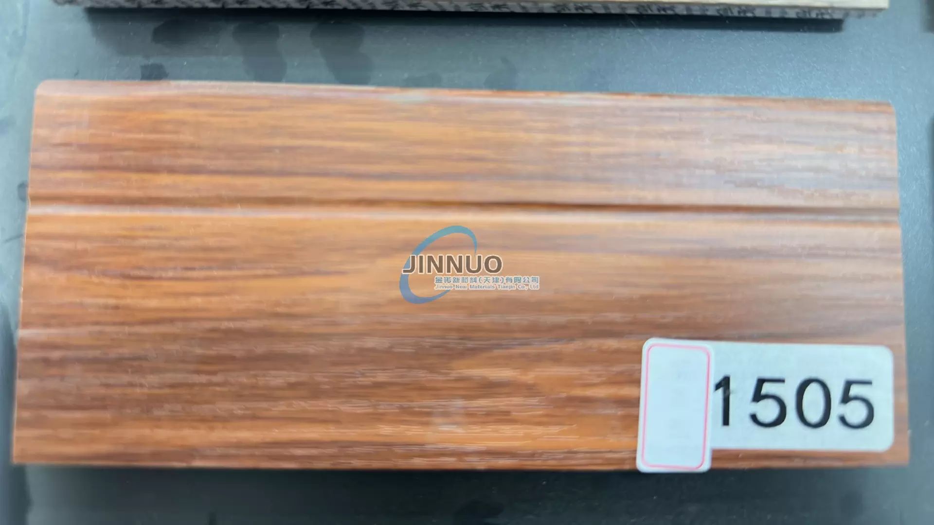 Moulding Wood by Moulding Machine Wood