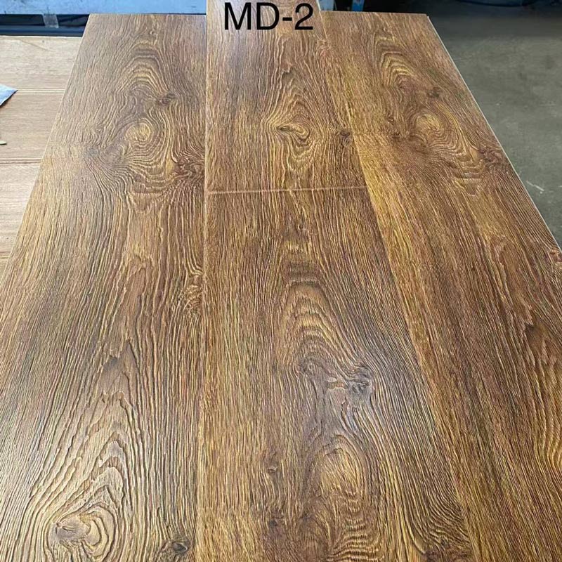 എച്ച്ഡിഎഫ് എസി 4 ലാമിനേറ്റ് ഫ്ലോട്ടിംഗ്