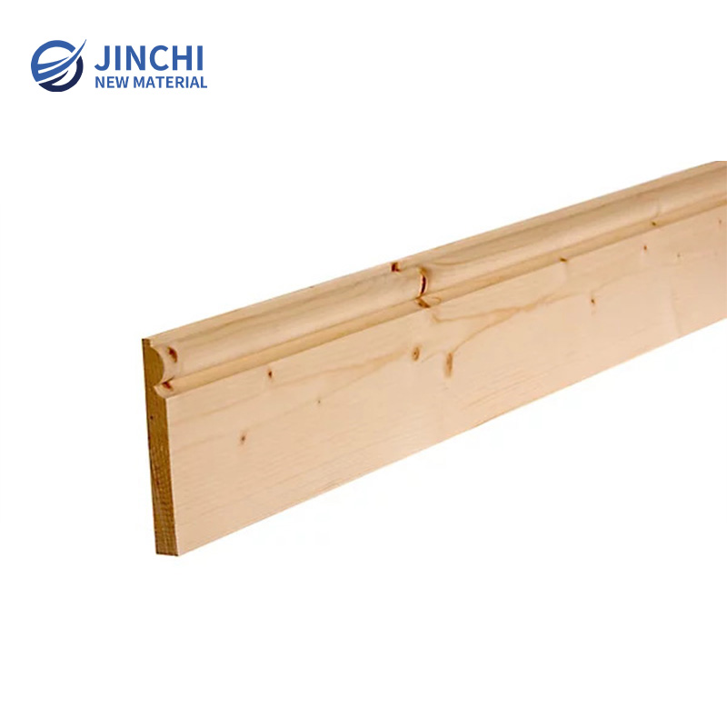 Строганый плинтус из натуральной сосны