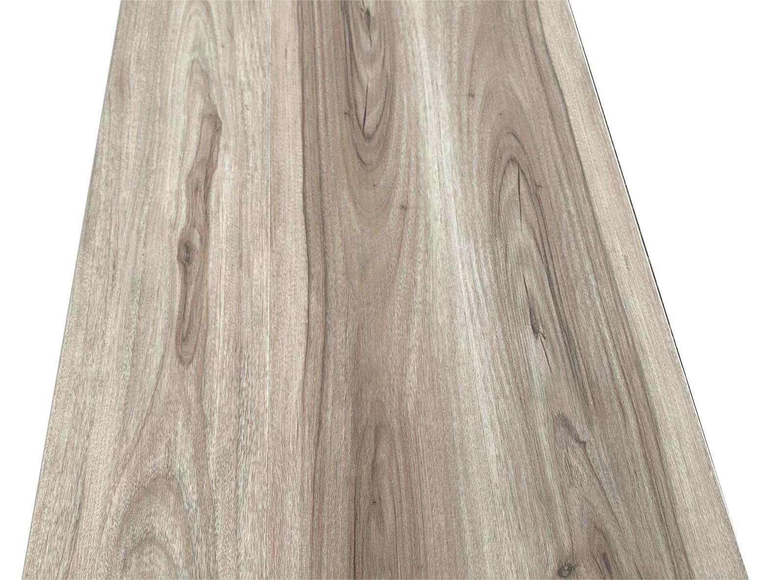 Pavimenti in legno SPC