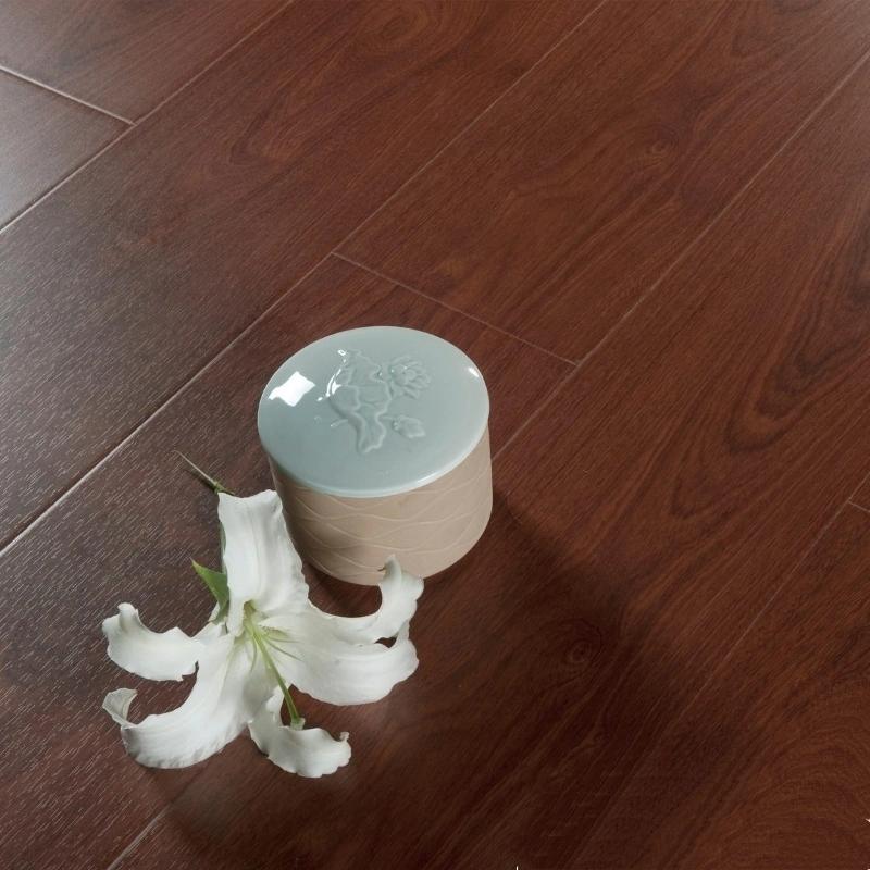 Vinyl Laminate Flooring