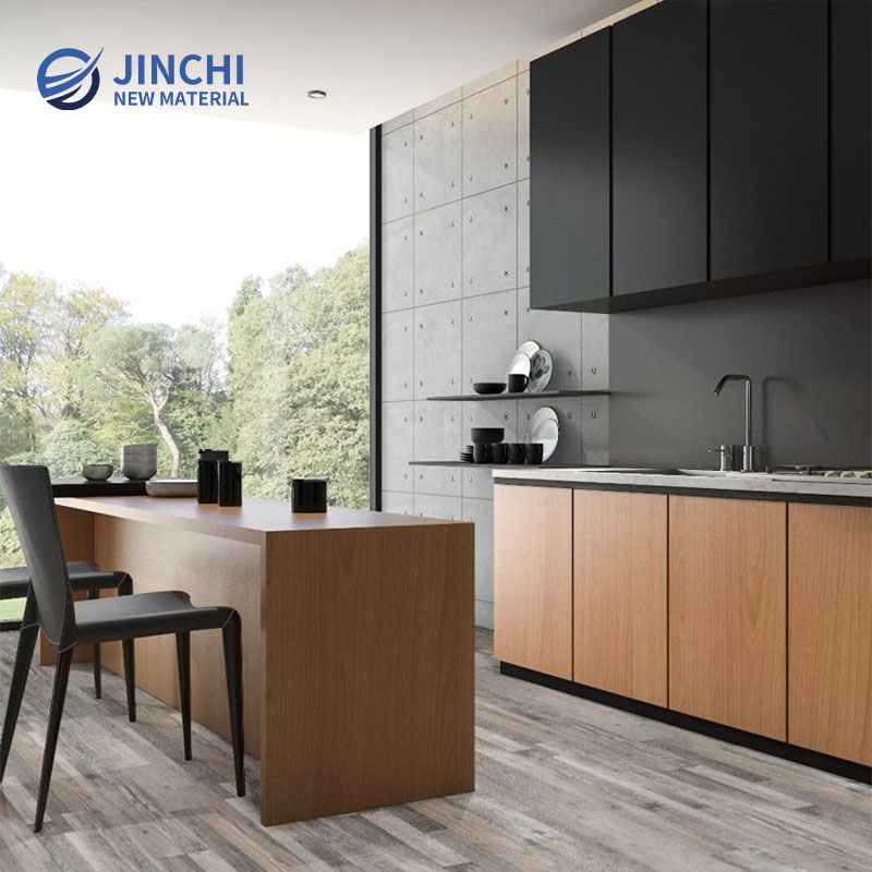 Pavimento in SPC effetto legno grigio stile country, spessore 0,5 mm, resistente all'usura.