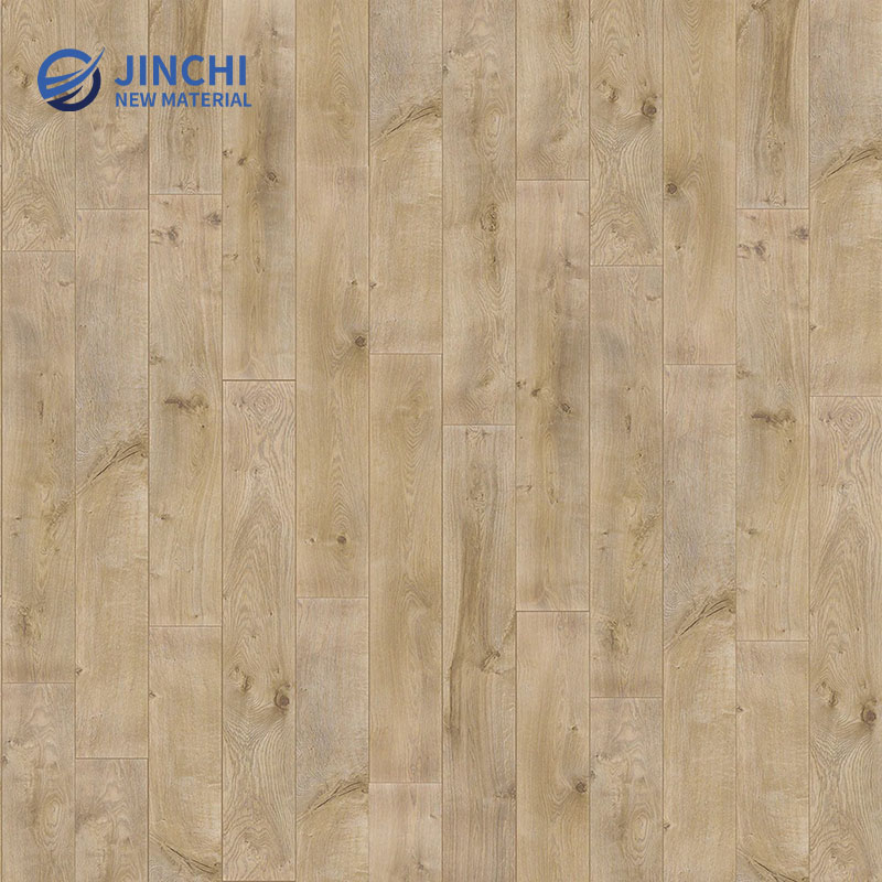 Suelo laminado impermeable de roble claro estilo rústico