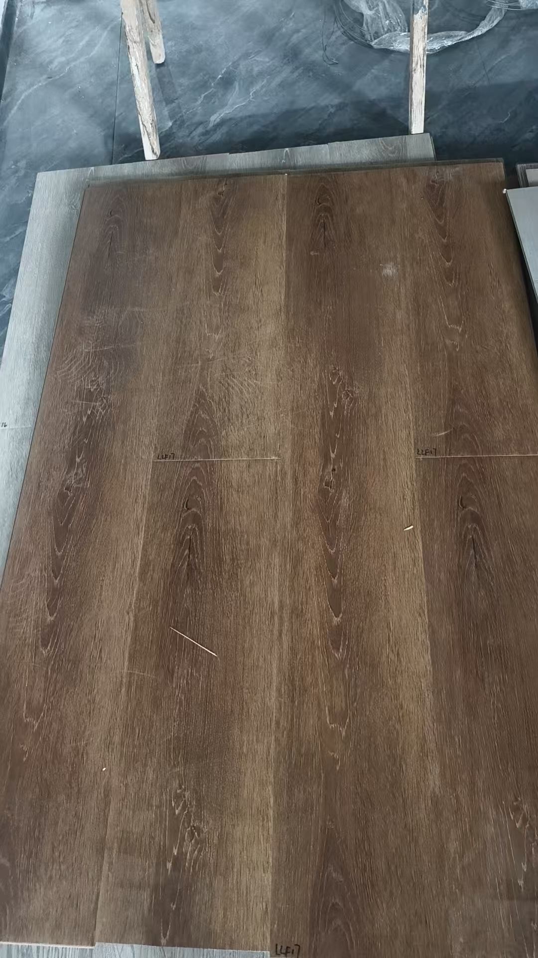 Laminated floor