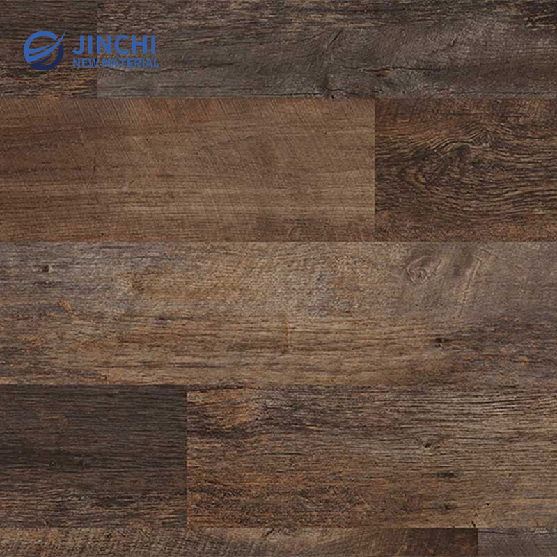 Pavimentos de madeira antiga com textura resistente a riscos, pavimento vinílico colado (LVT).