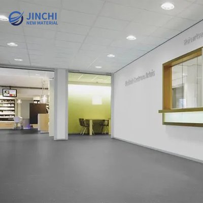 Pardoseală din rolă din PVC cu înaltă rezistență la alunecare