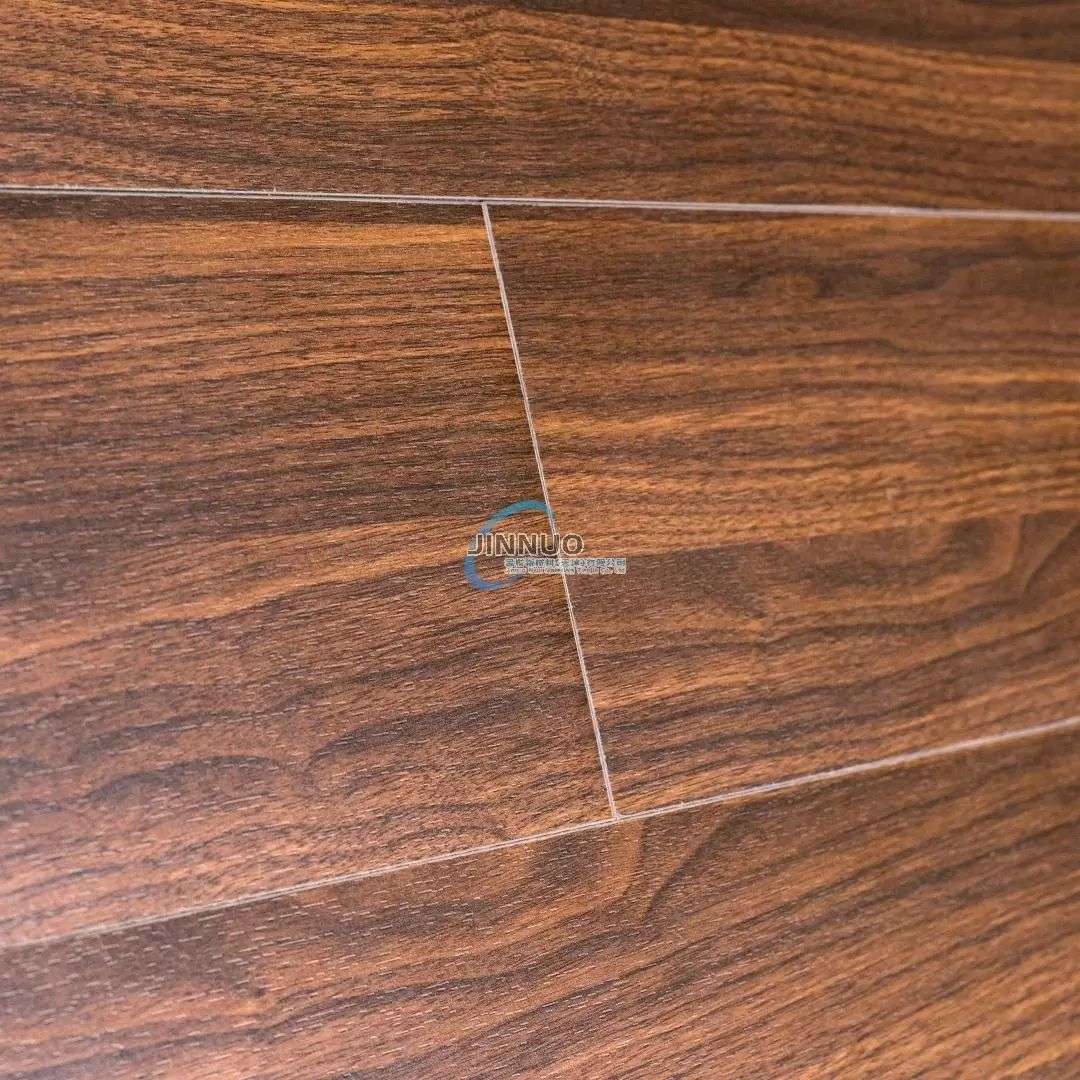 Piso laminado de madera impermeable de 8 mm
